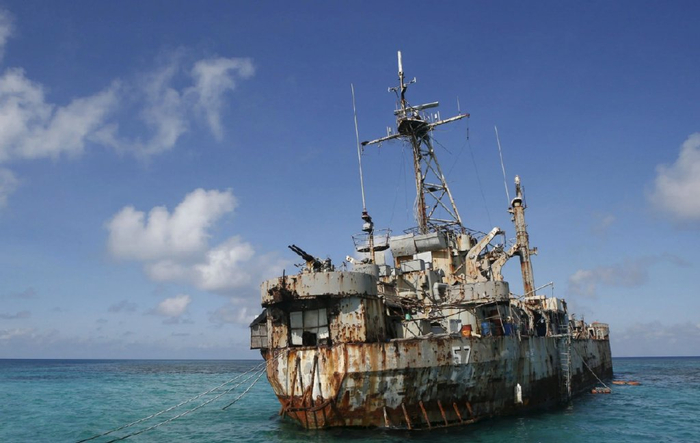 中菲仁爱礁频现对峙