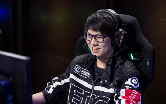 涵艺爆料滔搏正在追求一个大满贯选手|meiko|tes|edg_新浪新闻