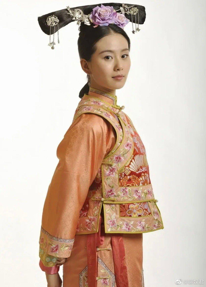 刘诗诗步步惊心定妆照有从俏皮活泼到端庄优雅的造型都有