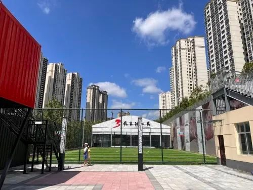 安康市智博园居民称楼下篮球馆噪音扰民,物业:多次协调并采取措施__财