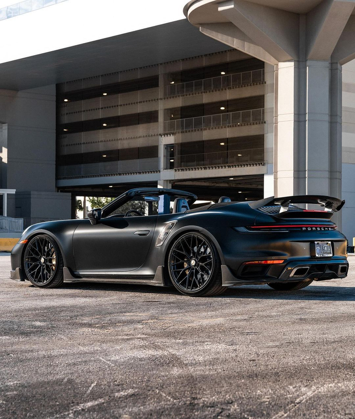 保时捷 992 turbo s cabriolet