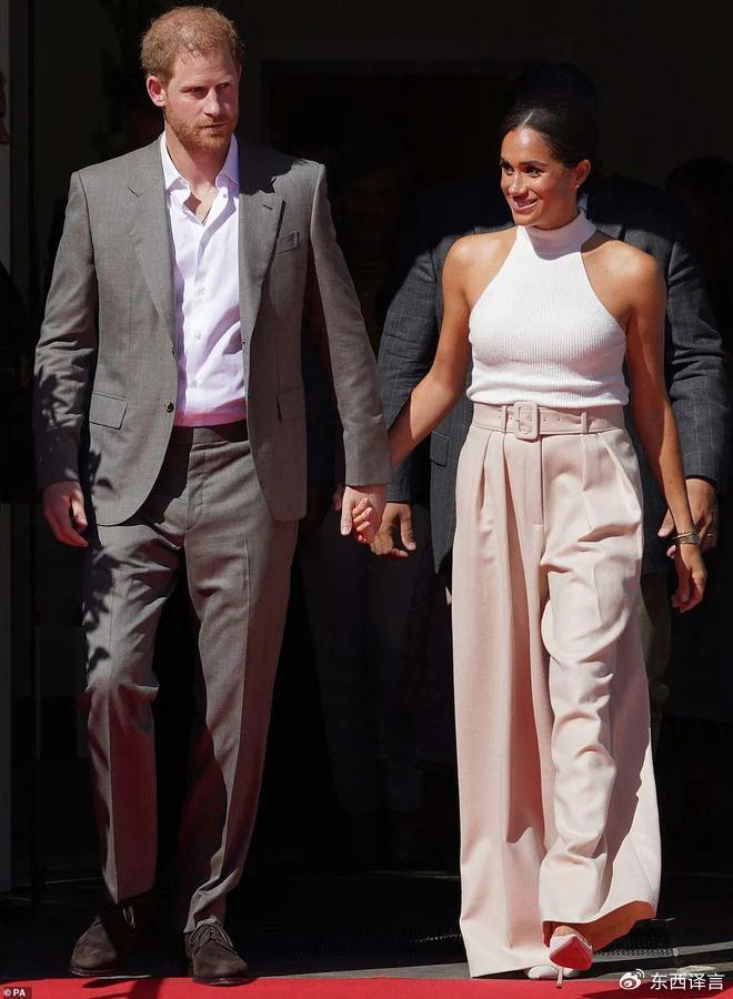 这就意味着,假如哈里真的坚决重返王室,回英国生活,他与梅根的婚姻