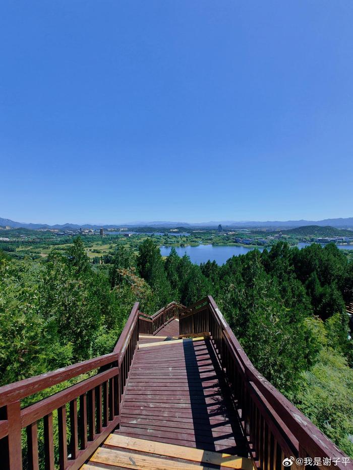 雁栖湖西山步道图片