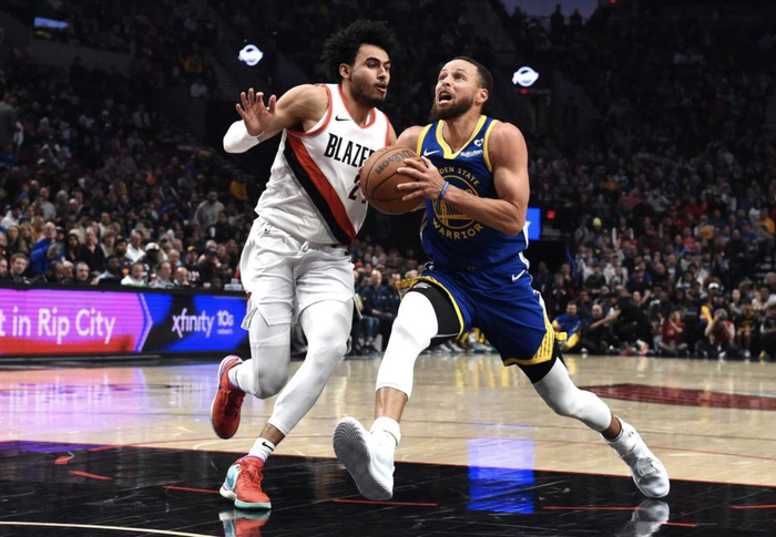 12号nba综述勇士反超湖人升西部第九国王负鹈鹕确定战附加赛