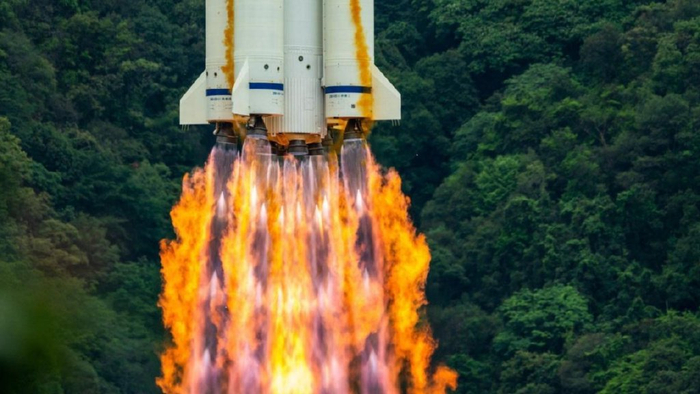 其实,上面说到了这一款火箭也算是日本的"低成本"火箭,而对于全球市场