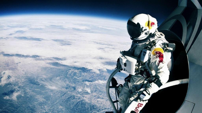 宇航员从太空回望地球,为什么会感到恐惧,他们究竟看到了什么?__财经