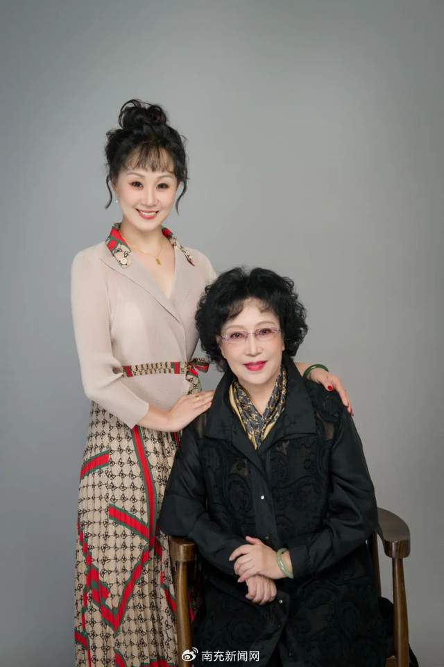 黑龙江省评剧艺术中心副院长陈浩,天津评剧院副院长张卫星,天津评剧院