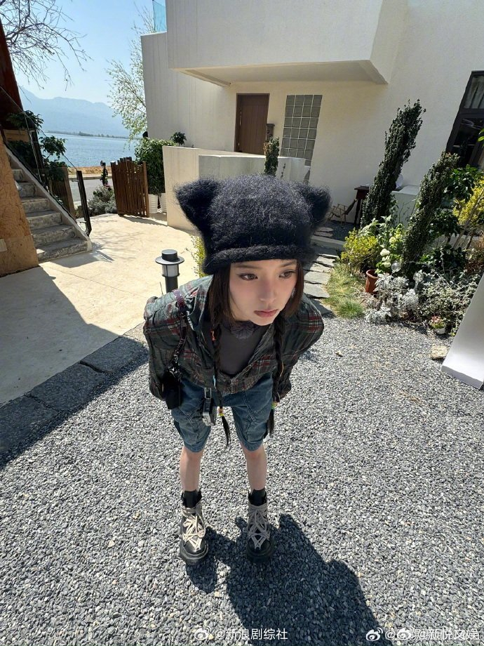 欧阳娜娜猫猫帽太可爱了我说