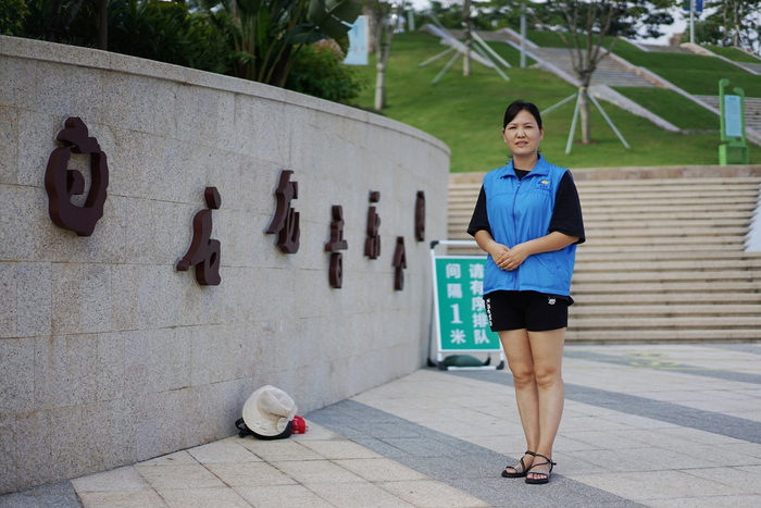 (1)"河南洛阳的,我家在偃师,我在河南医科大学学的临床医学,毕业后在