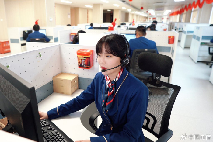 有一种"年味"叫"坚守"的电信蓝|中国电信|通信|分公司_新浪新闻