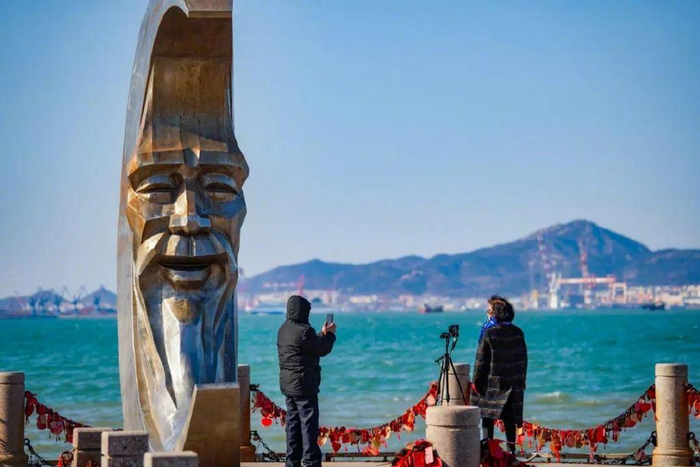 来烟看华晨宇演唱会芝罘莱山游玩线路安排