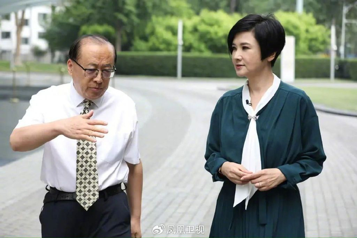 李绍先:在中东,长期以来中国一直扮演着一个用我们的话讲叫"劝和促谈"