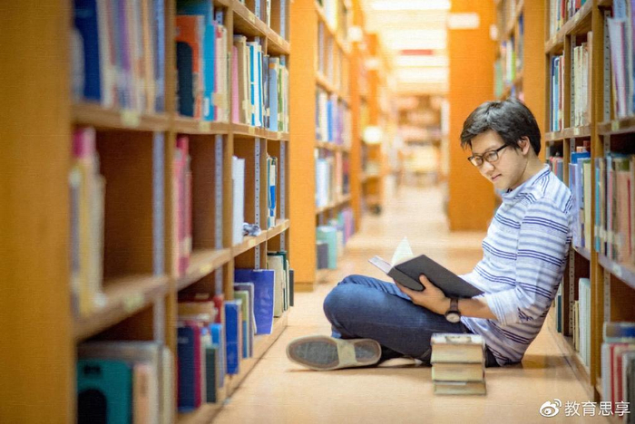 大学四年的校园生活,到底应该怎么过?|人生|00后|年轻人|大学生活|目标_新浪新闻
