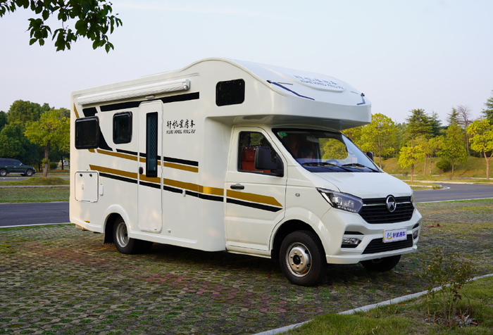 唐骏凯马轻卡品牌对比 吉利商用车新能源汽车布局