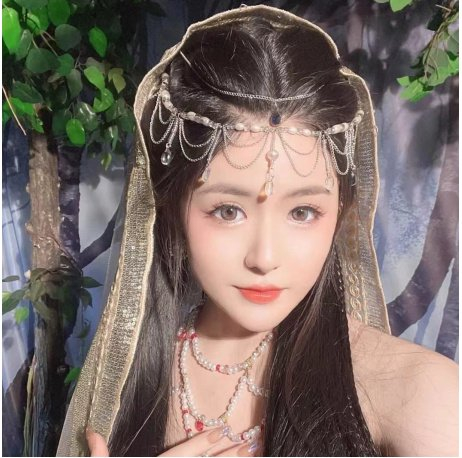 新秀主播孟凡舒闪耀陌陌官频 真挚歌声重现时代经典