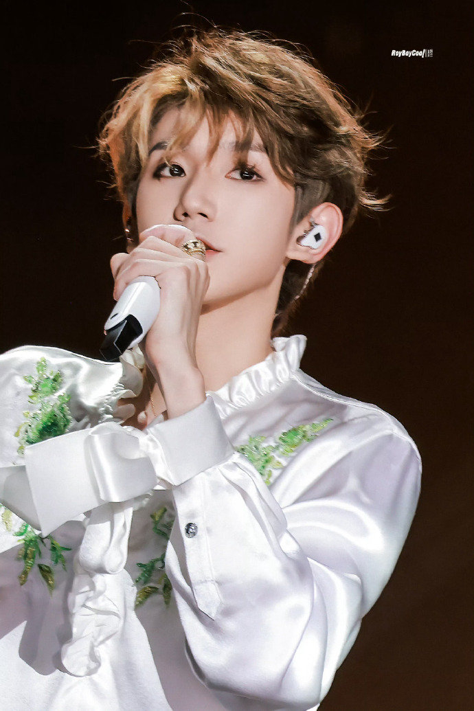 王源汪苏泷互动!