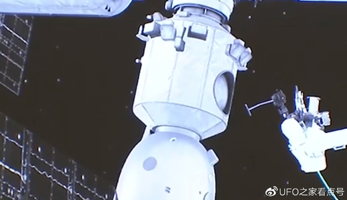 神舟十七号“待命”发射!这是干什么?航天员名单确定,但仍保密|神舟|航天员|空间站_新浪新闻