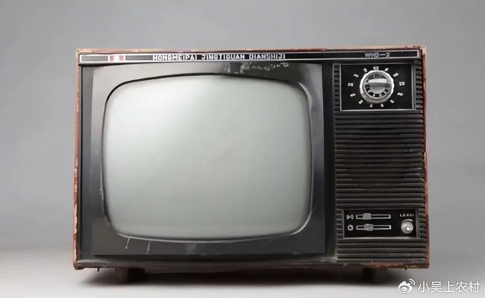 这些早已销声匿迹的电视机品牌每一款都堪称经典你家用过哪款