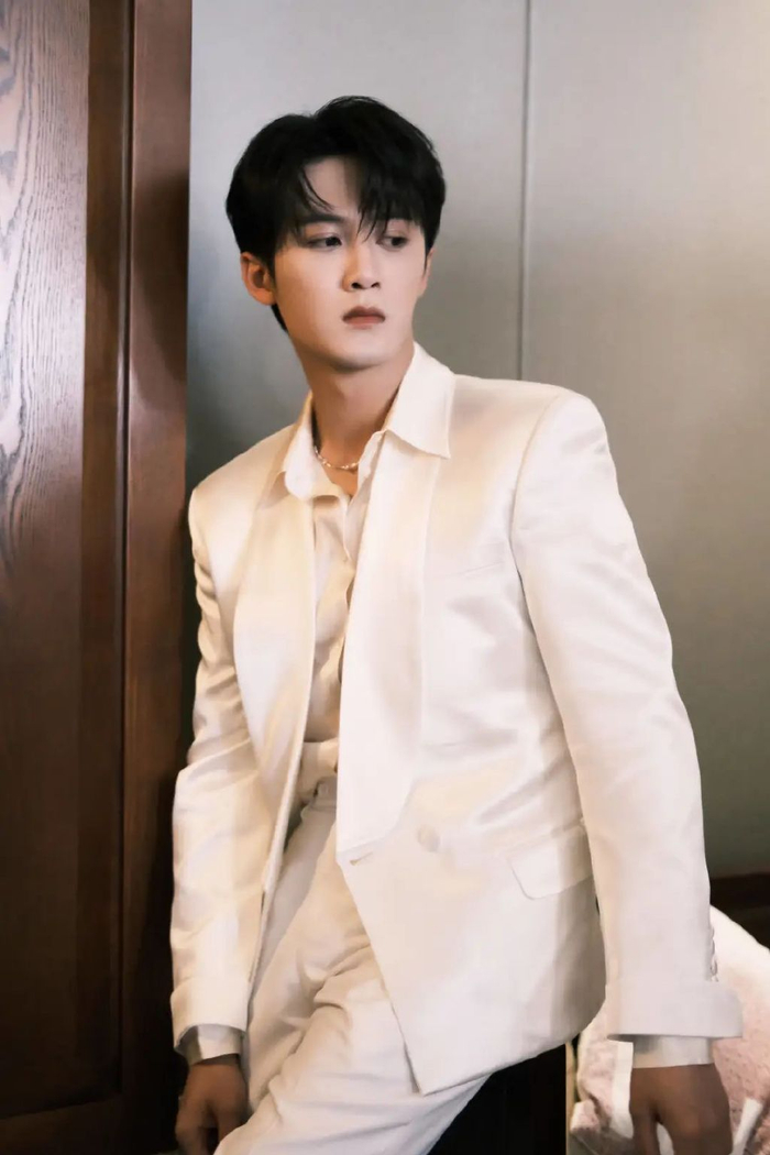 胡彦斌|白鹿|檀健次_新浪新闻