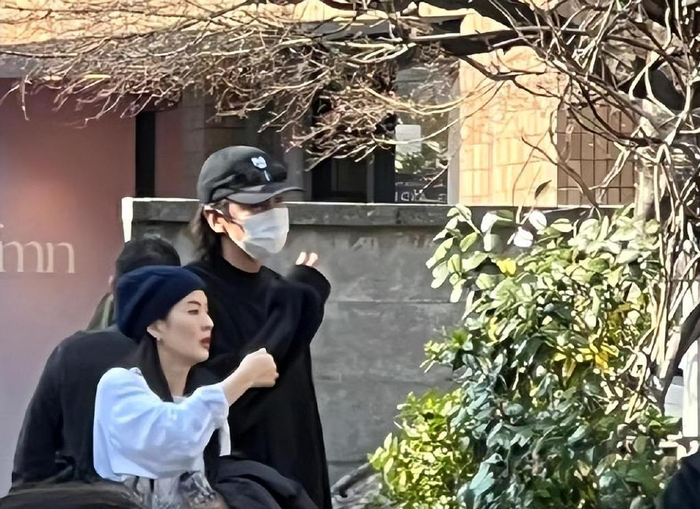 恋爱第六年李光洙和李善彬日本之旅被目击两人享受轻松约会