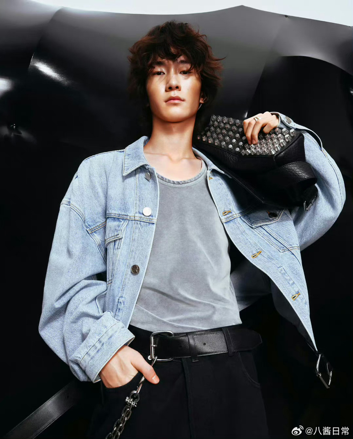 张亮儿子张天天近照