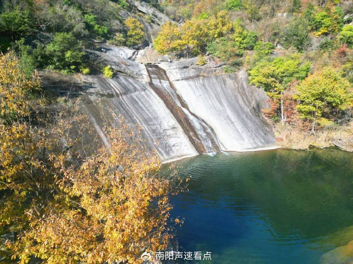 在龙潭沟,遇见斑斓多彩的初冬|龙潭沟|亭子|落叶_新浪新闻
