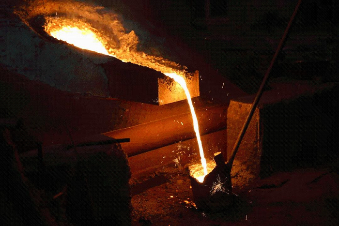 钢闸门与铸铁闸门该如何选择?