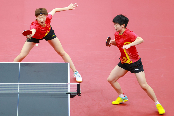 在杭州亚运会乒乓球项目女子双打八分之一决赛中
