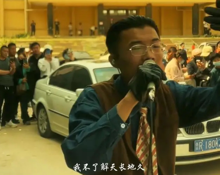 草根歌手郭有才凭什么这么火?|抖音|菏泽|苏畅_新浪新闻