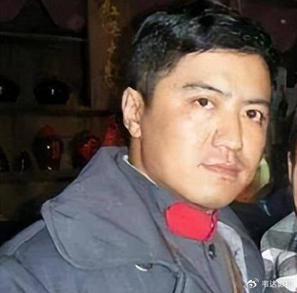 何音:与黄志忠离婚,再嫁小9岁许云帆,丈夫对前夫儿子视如己出