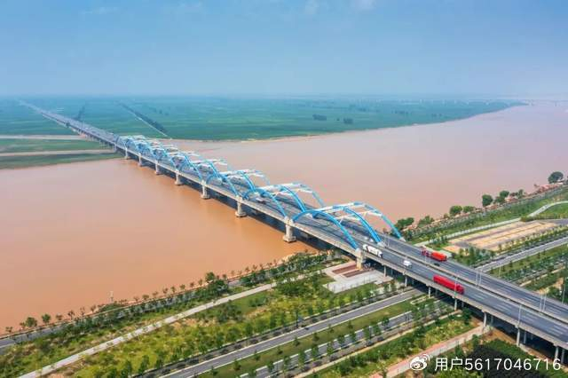 两省共建沿黄陆海大通道,另外一个值得关注的是,黄河流域的内河航运