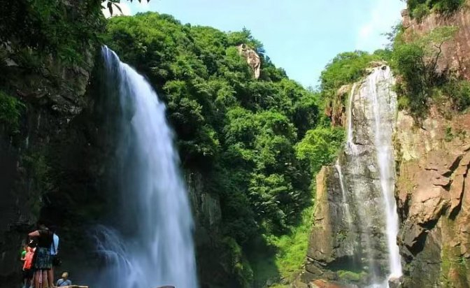 福建仙游九鲤湖:仙境之春祈梦圣地|仙游|九鲤湖|飞瀑_新浪新闻