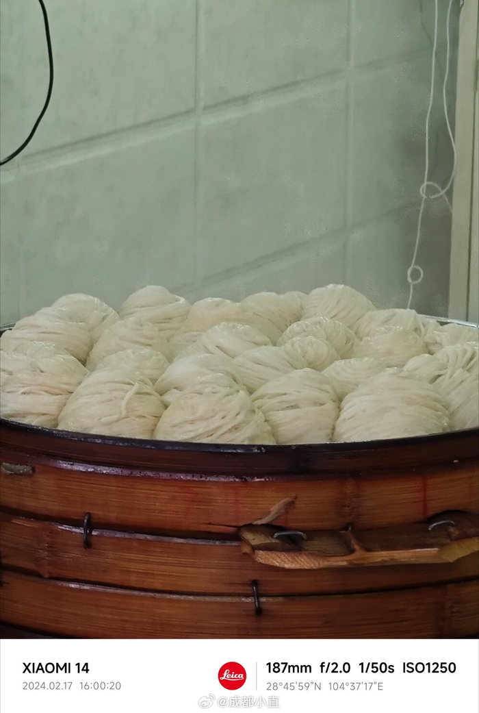 终于吃上了宜宾香竹笼的银丝卷
