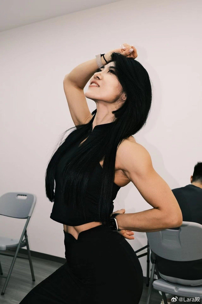 还是更喜欢女孩子给我拍的照片ps最后一张老公拍的