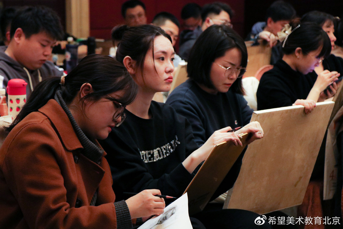 2024艺考政策大变!这类考生录取更有优势!|重庆市|高考|文化成绩|艺术类专业|文化课成绩_新浪新闻
