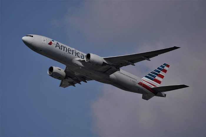 据了解,黑客入侵了航空飞行员管理招聘平台pilot credentials,窃取了