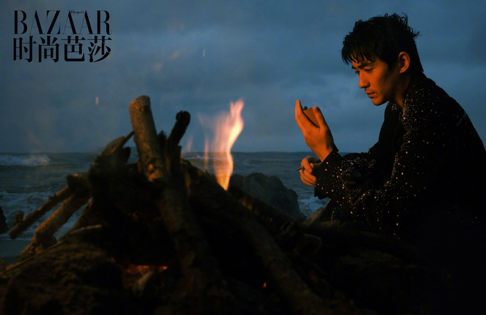 朱一龙 x《时尚芭莎》2022年4月刊封面:如果楞要我说