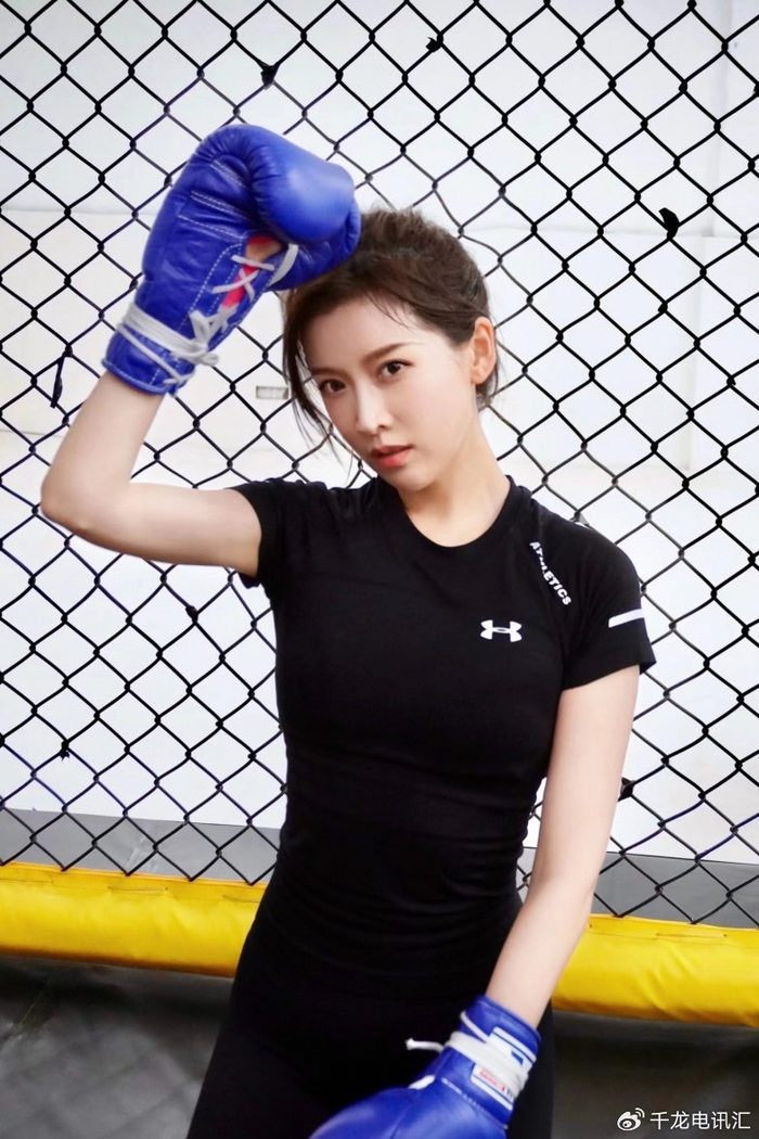 五,健身穿搭的实用建议在了解了才女朱梓橦的健身穿