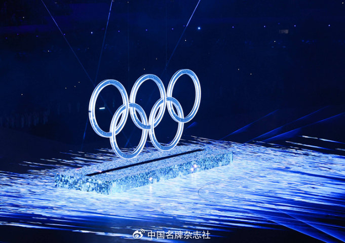 就是在奥运会进行期间从来不在比赛场内发布广告,但是奥林匹克运动却