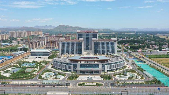 唐县人民医院获全国高质量发展示范医院!四个科室获先先锋科室!