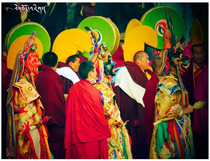 拉卜楞寺举行冬季金刚法舞法会