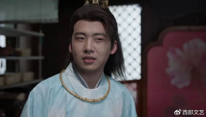 《庆余年2》郭麒麟为什么要戴一个项圈?