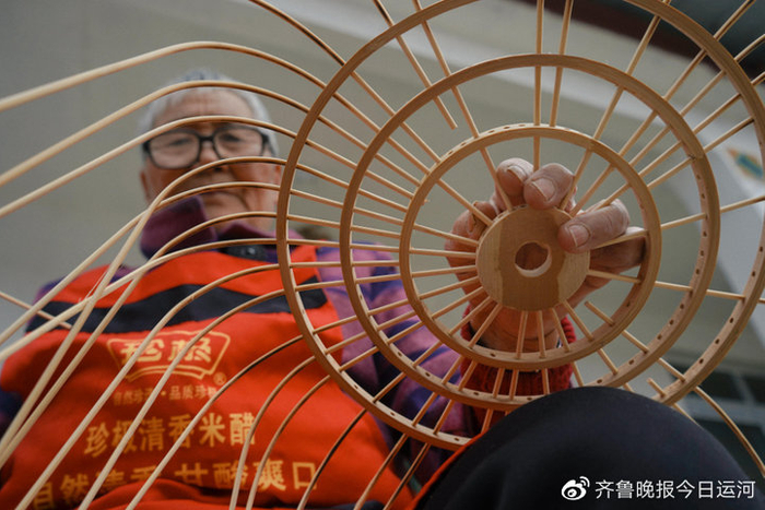 匠心竹筑鸟笼,石桥镇鸟笼手艺人四代传承守护传统工艺|鸟笼|石桥镇