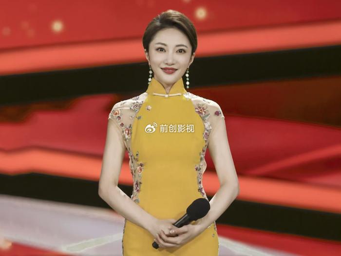 央视财经频道女主持人名单白影(央视财经频道女主持人名单白影简历)