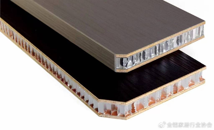 德派克木包铝门墙柜大板助全铝家居融入板式抢占全屋定制体量