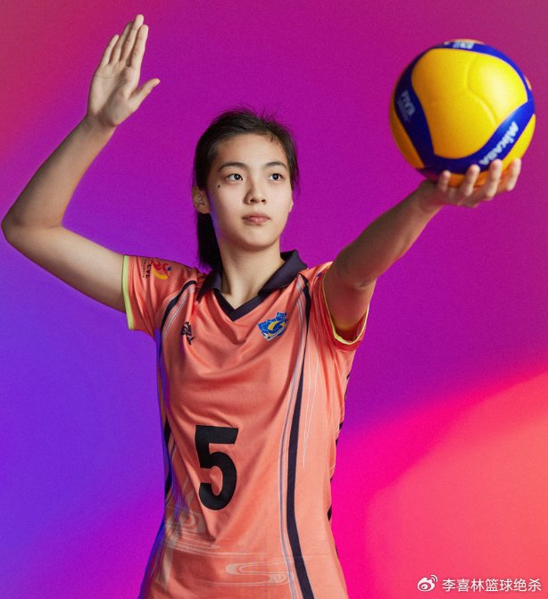 联赛第一中国女排又出18岁拦网王3战16拦网新版颜妮崛起