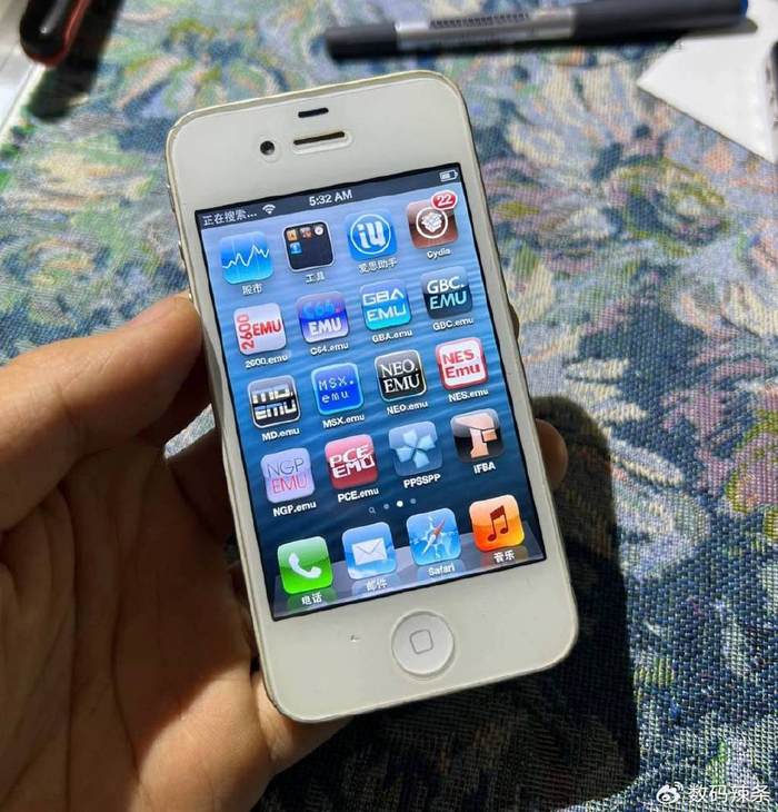40元收来的"苹果掌机",玩游戏比gba更爽,省了300块|模拟器|掌机|iphon