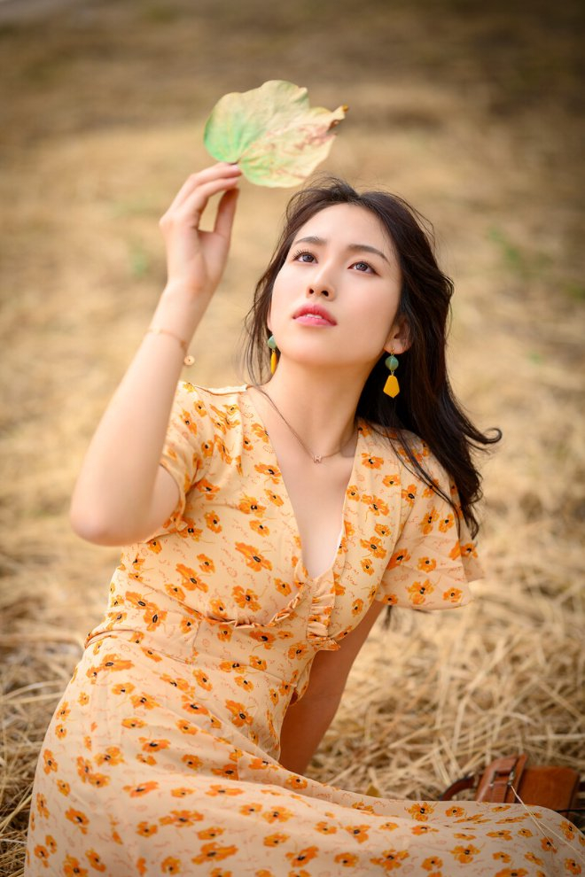 拍照时手要怎么放,这样做,姿势自然,照片张张都好看|自然|姿势|小姐姐