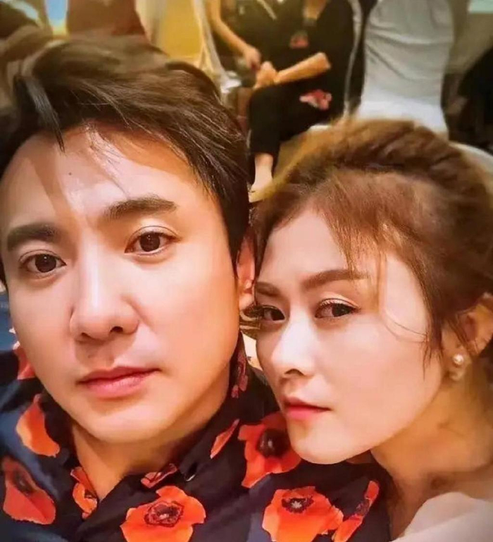 曝沈腾病情恶化,化妆师透露其准备退圈,和老婆王琦婚姻疑出问题|沈腾|王琦|病情恶化_新浪新闻