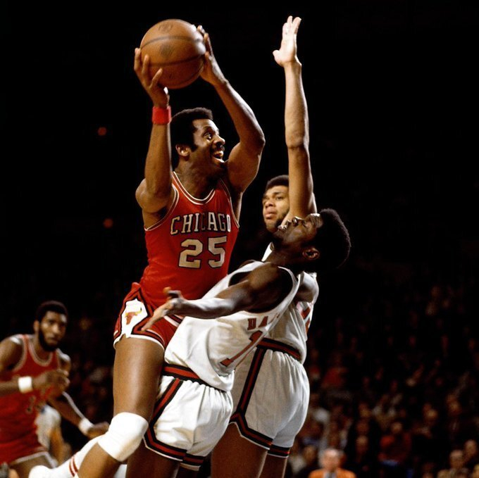 曾夺nba总冠军,7次入选全明星阵容|奈史密斯|切特|沃克_新浪新闻